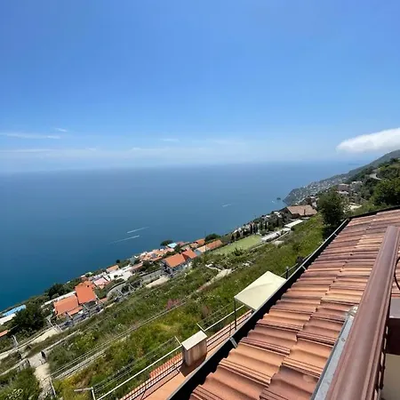 L' Eco Dell' 800 Holiday home *